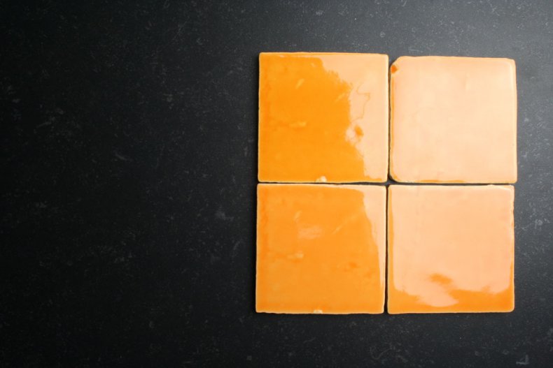 Handvorm 10x10 oranje tegels